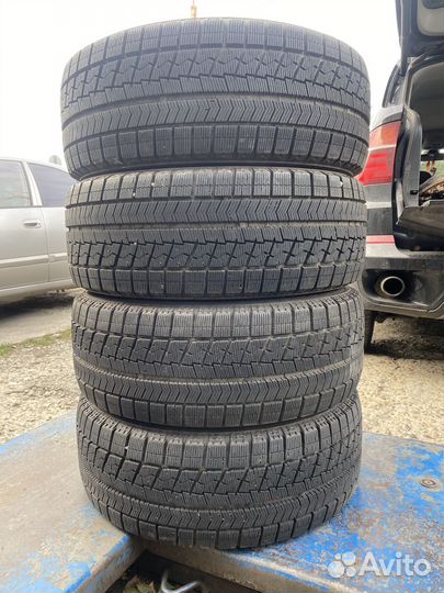 Bridgestone Blizzak VRX 205/55 R16