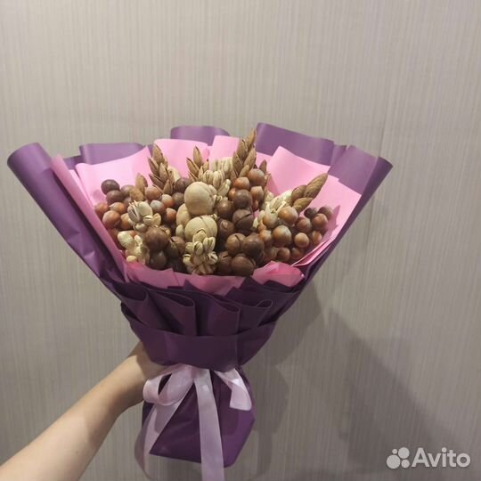 Букет из орехов. Ореховый бекет