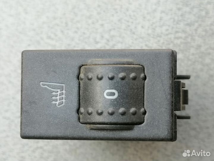 Кнопка обогрева сидений для Ford Focus 2 2005-2008
