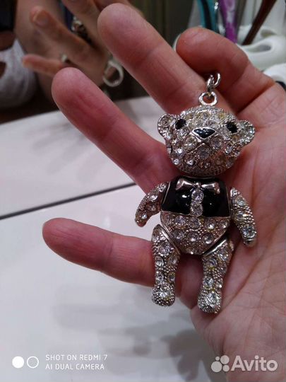 Брелок на сумку