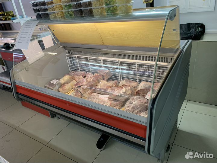 Холодильная витрина