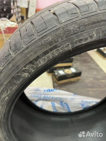 Tracmax F105 285/35 R22