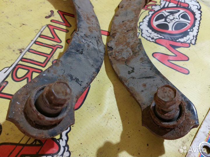 Рычаг верхний задний Mitsubishi Lancer X 10 1.8