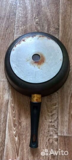 Сковорода 27см