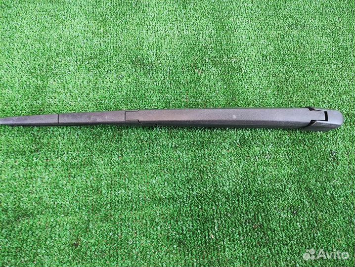 Поводок стеклоочистителя задний Ssangyong Actyon