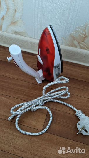 Утюг дорожный