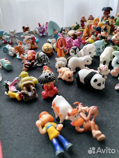 Kinder surprise Игрушки 147шт