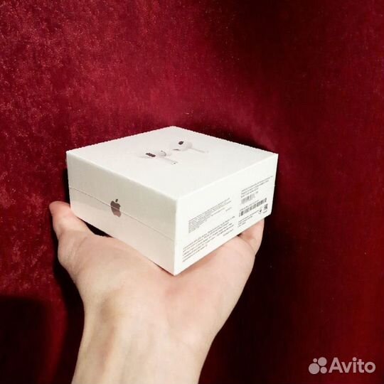 Продам AirPods
