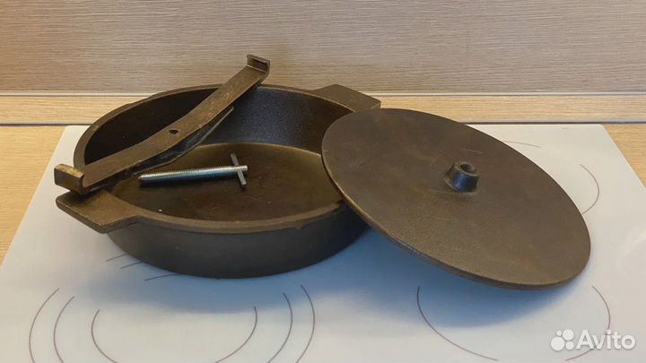 Сковорода для цыпленка табака