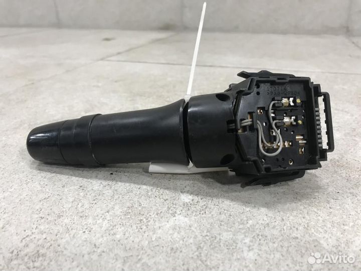 Переключатель стеклоочистителей Mitsubishi Lancer