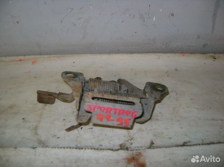 Замок капота Kia Sportage I (JA) 1993-2006