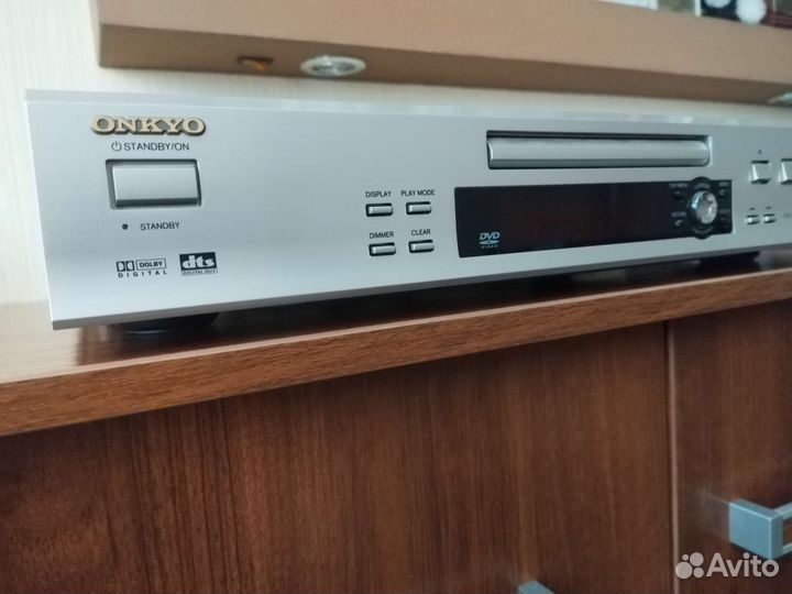 Проигрыватель DVD/CD MP-3 дисков onkyo DV-SP 402 E