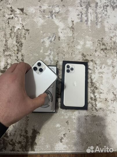 iPhone 11 Pro, 256 ГБ