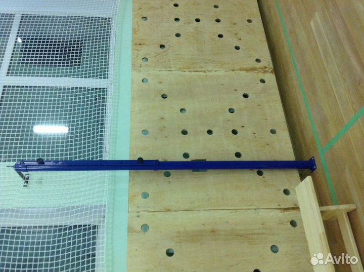 Стойки волейбольные пристенные 03.101