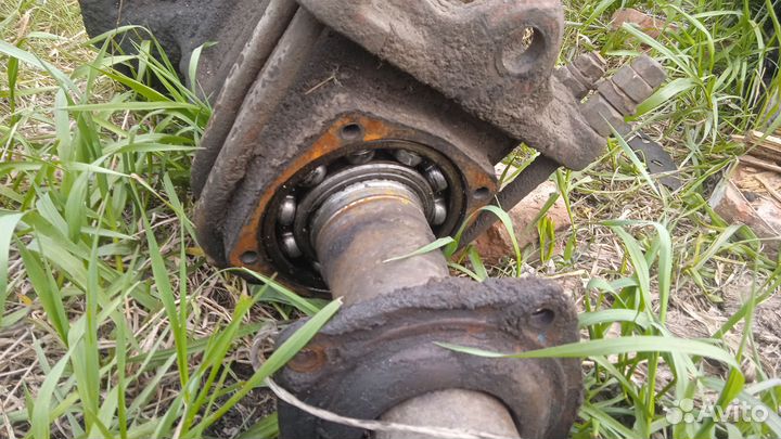 Чулок ступица полуось мтз