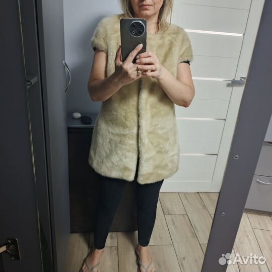 Жилет искусственный мех под норку, 42 размер