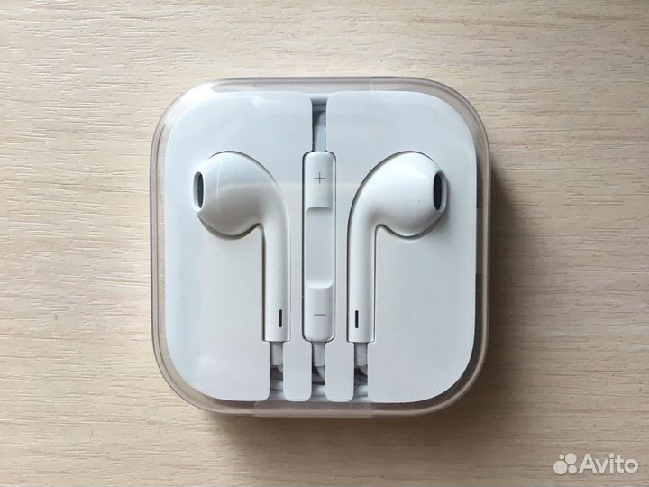 Наушники iPhone