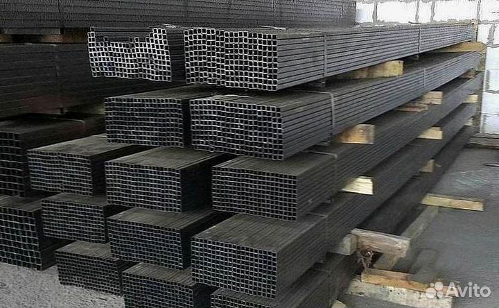 Труба квадратная 40х40х2 мм