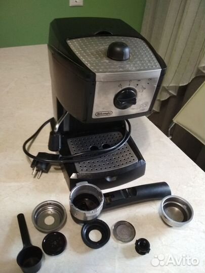 Кофеварка кофемашина DeLonghi EC155