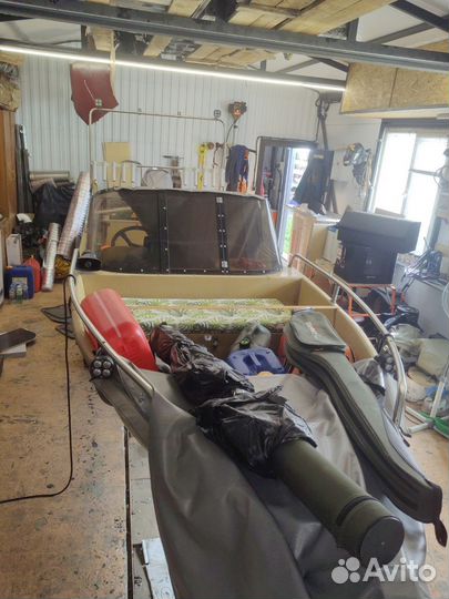 Моторная лодка астраханка