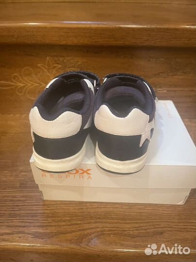 Кроссовки chicco