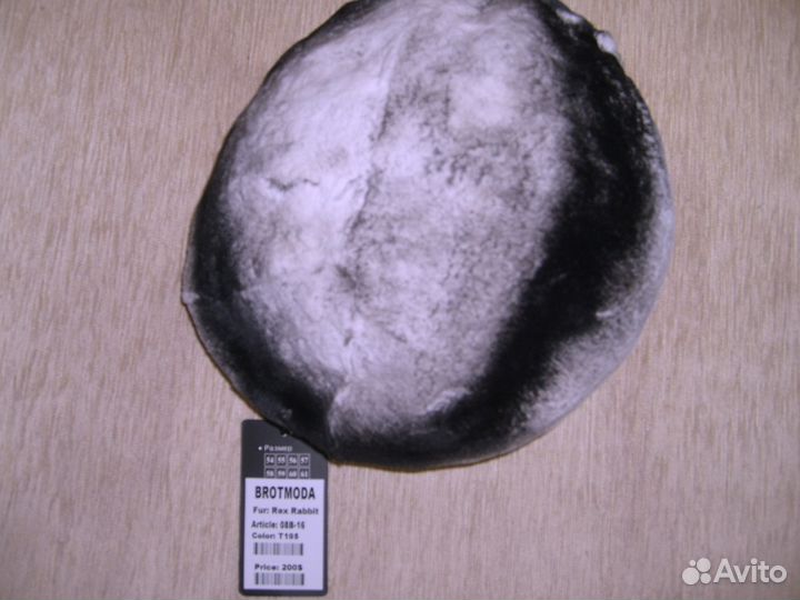 Берет из меха кролика