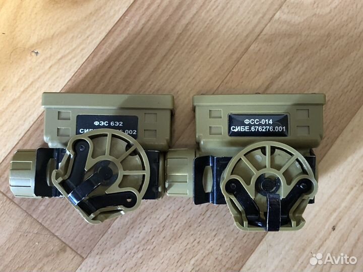 Тактический фонарь на шлем