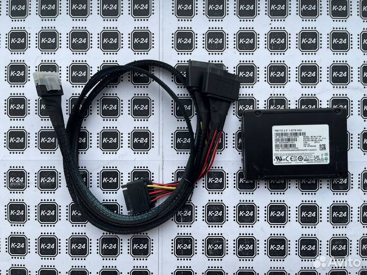 Кабель slimsas 8i (SFF-8654 74P) - SFF-8639