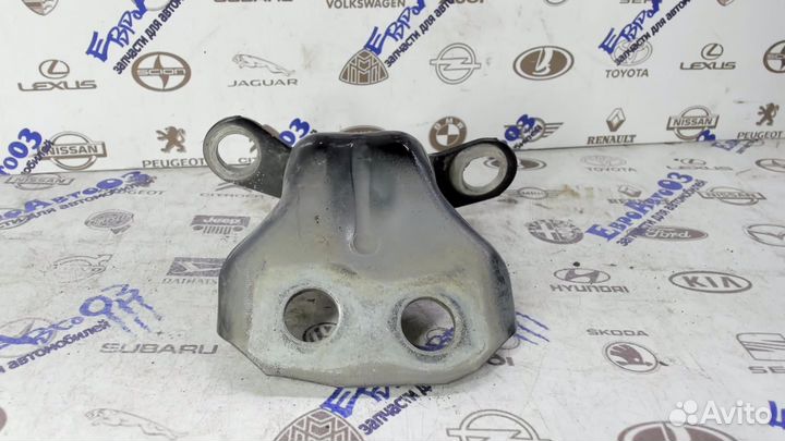 Петля двери задней левой нижняя Ford Fusion 2002-2