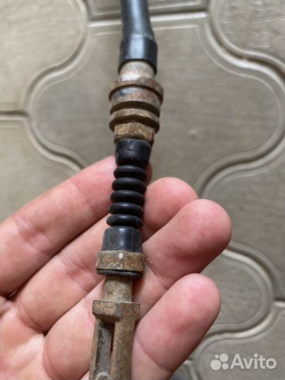 Трос ручника 