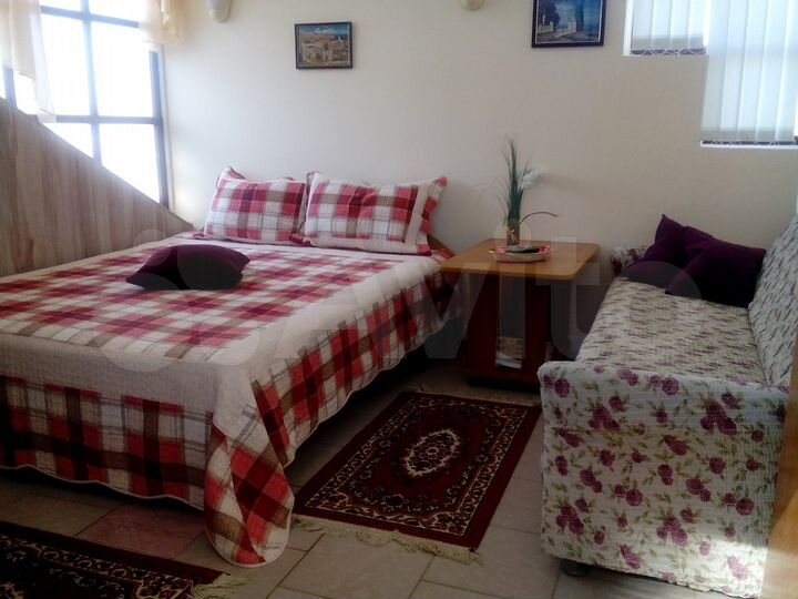 Дом 42 м² на участке 1 сот.