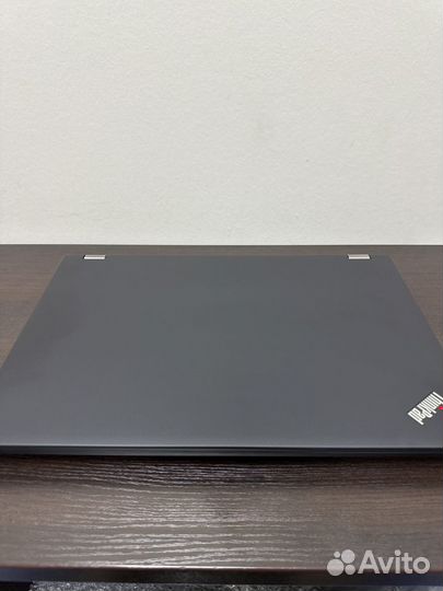 Lenovo Thinkpad P53 i7-9750H 32GB Quadro T1000