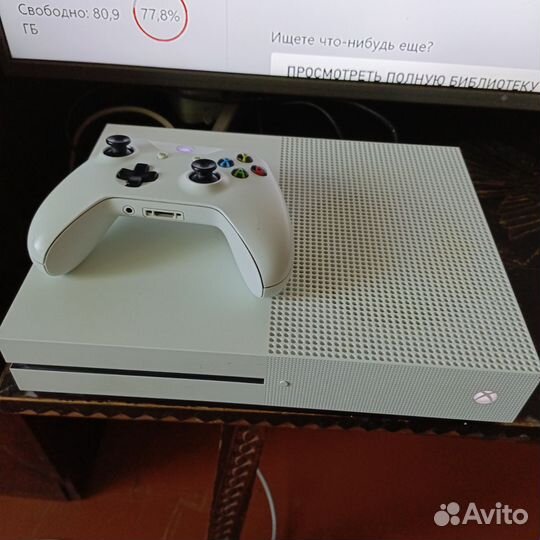 Xbox One s