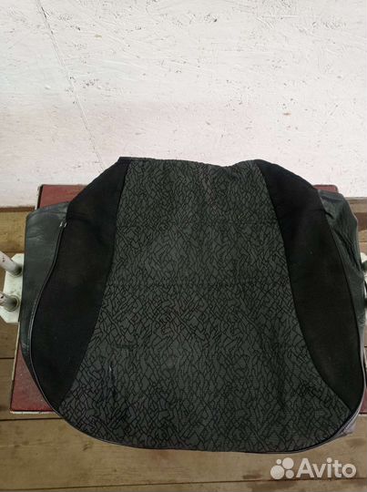 Чехлы н Volkswagen Polo sedan 5