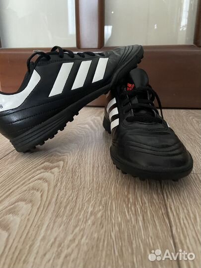 Футбольные бутсы 38 размер