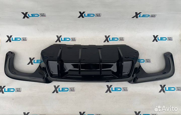 Диффузор бампера BMW F10 M5 Competition глянец M