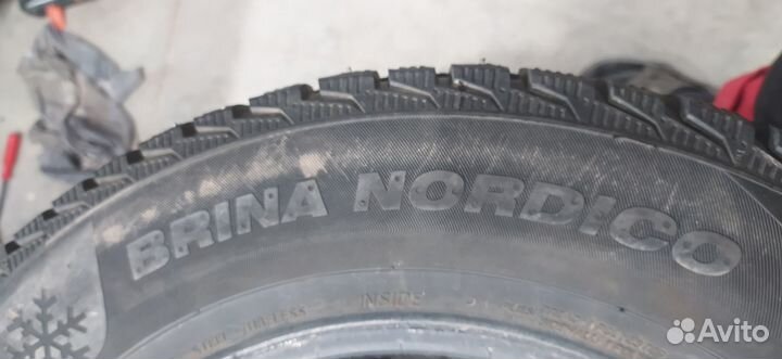 Viatti Brina Nordico V-522 205/65 R15 94T