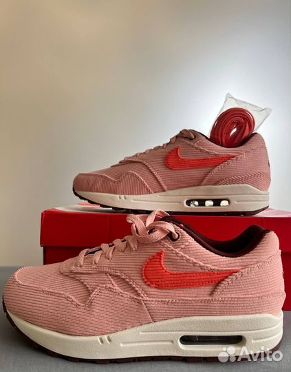 Кроссовки nike