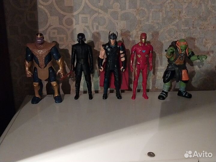 Игрушки марвел