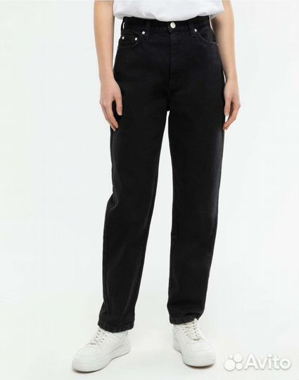 Джинсы женские