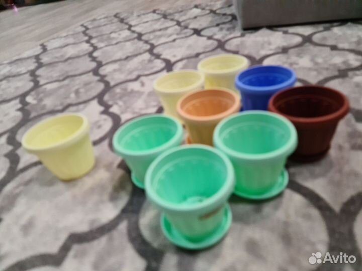 Цветочные горшки маленькие