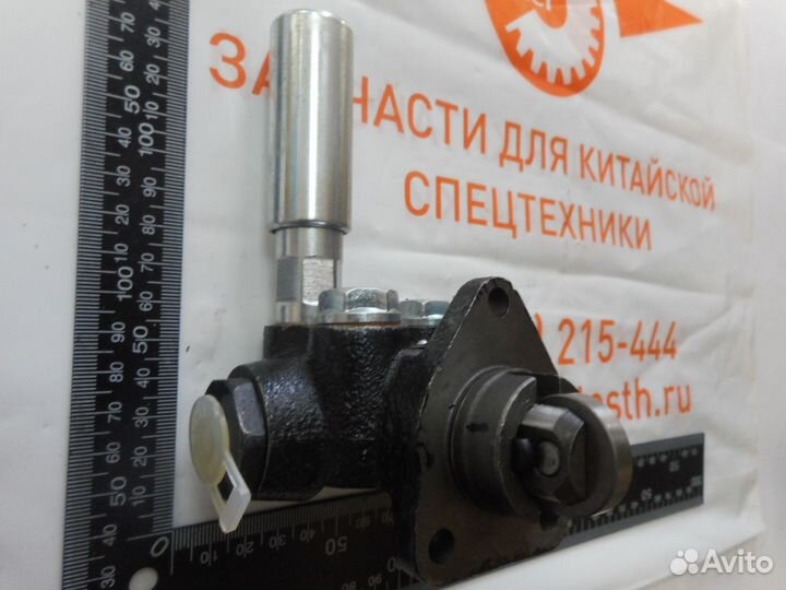 Насос ручной подкачки топлива Shanghai D9-220 C612