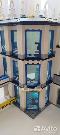 Lego city 60141 Полицейский участок