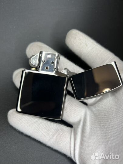 Зажигалка zippo