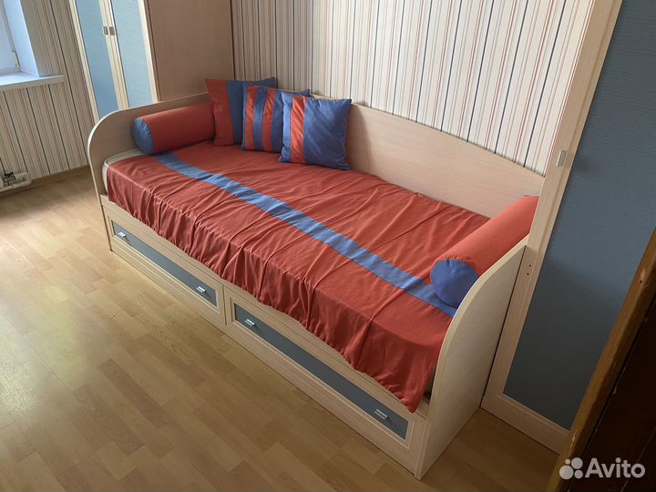 Комплект детской мебели lazurit