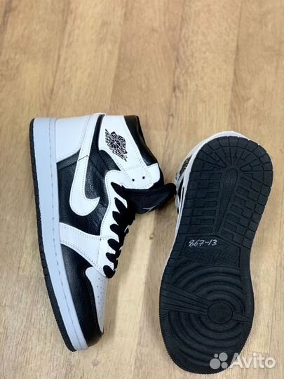 Кроссовки nike air jordan