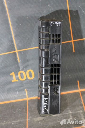 Панель радиатора левая - Kia Rio 3