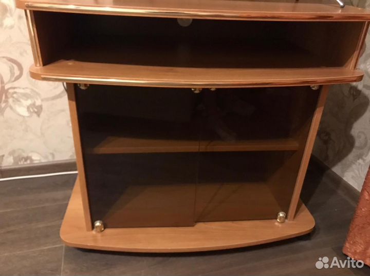 Тумба под тв