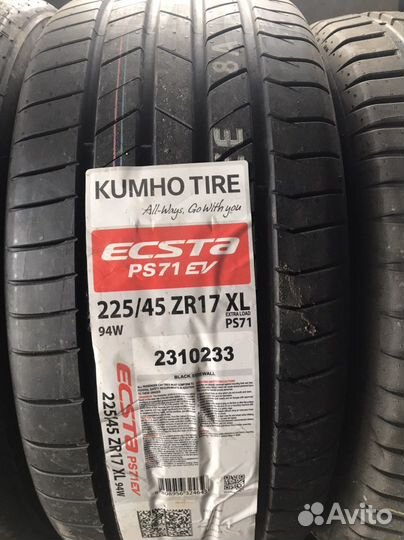 Kumho Ecsta PS71 EV 225/45 R17