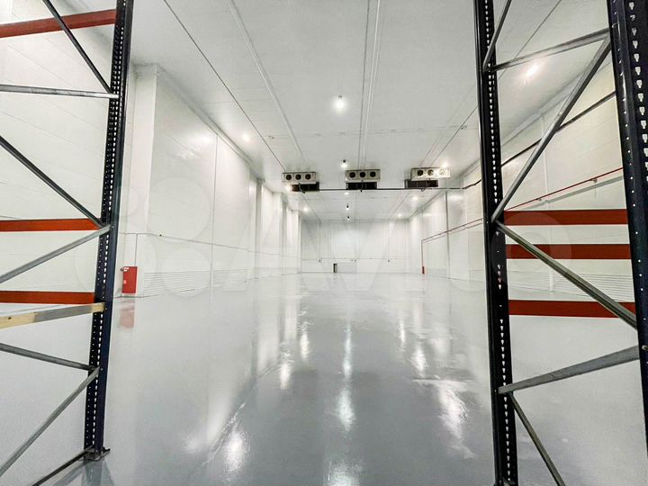 Склад/производство 1800 м2 + офис 200 м2